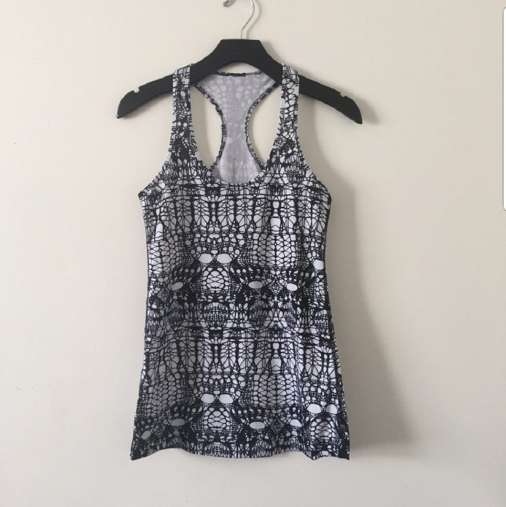 Lululemon tank top
